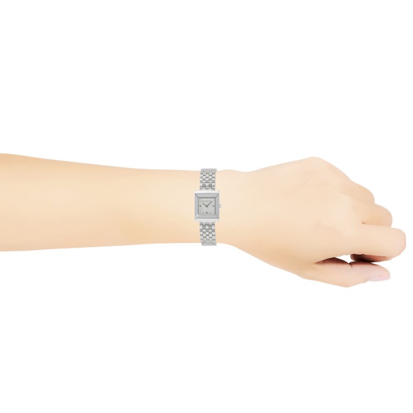 Brandol / GUCCI グッチ レディース腕時計 Gフレイム シルバー YA128402