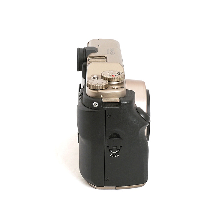 中古】(フジフイルム) FUJIFILM GA645Zi プロフェッショナル シルバー