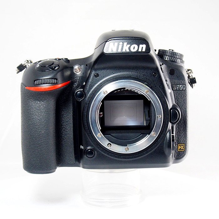 買取】ニコン D750 ボディ | ナニワグループオンライン | カメラ買取