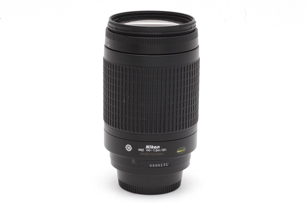 Nikon AF NIKKOR 70-300mm f4-5.6 G Lens with Hood #42954