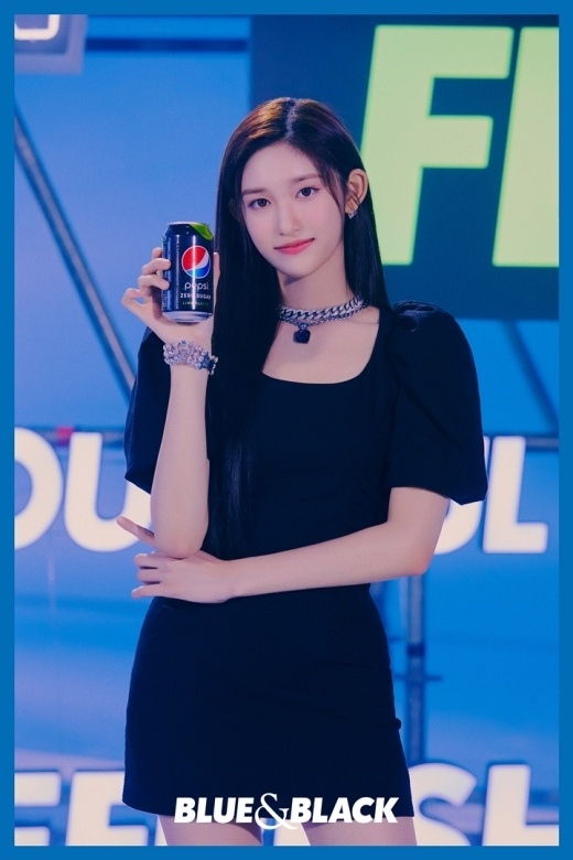 IVE ウォニョン＆イソ、ペプシの新キャンペーン「BLUE＆BLACK