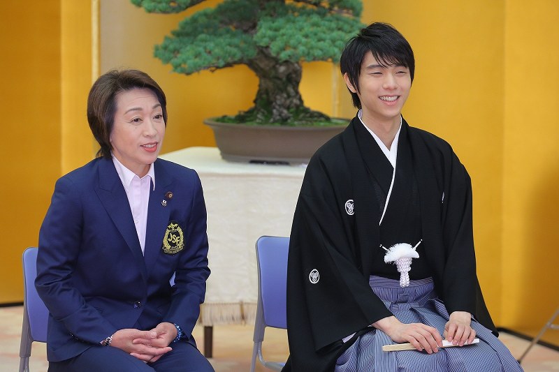 フィギュア：羽生結弦選手に国民栄誉賞を授与 個人最年少 [写真特集7/6