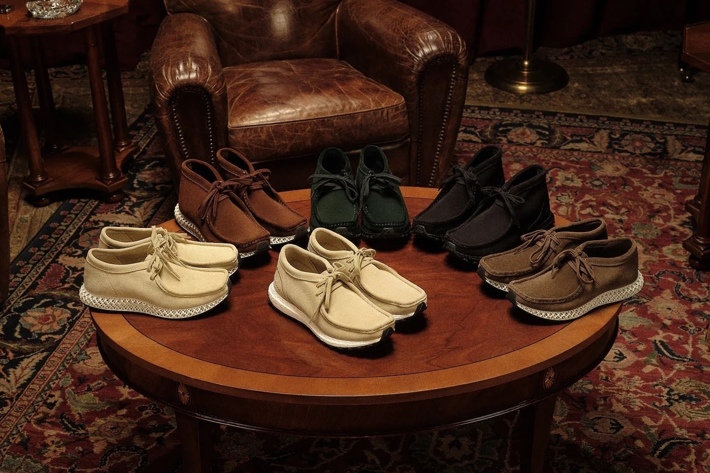 10/24・10/25発売｜emmi × Clarks Torhill Moss 