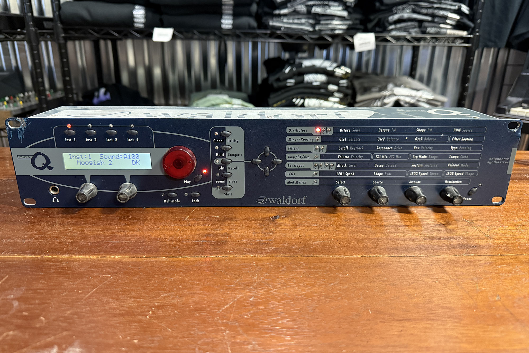 U933a.jpg