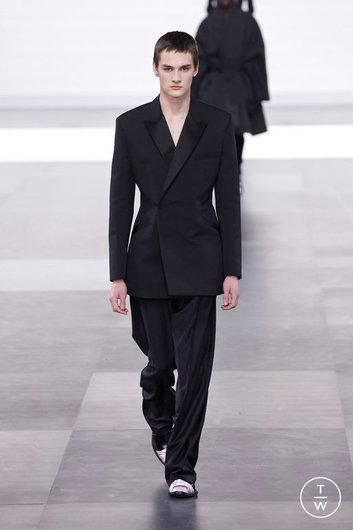 Tagwalk: The Fashion Search Engine