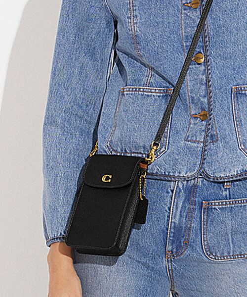COACH（コーチ）の「フォーン クロスボディ（ショルダーバッグ）」 - WEAR
