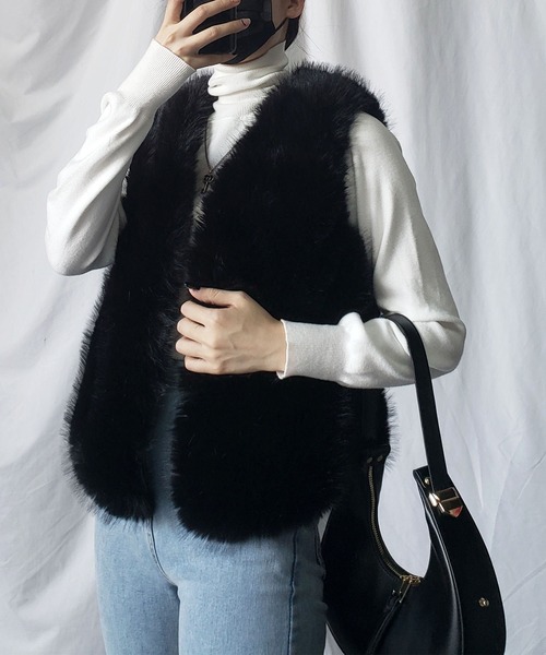 セール】【 6色展開 】volume fake fur vest ／ ボリュームフェイク