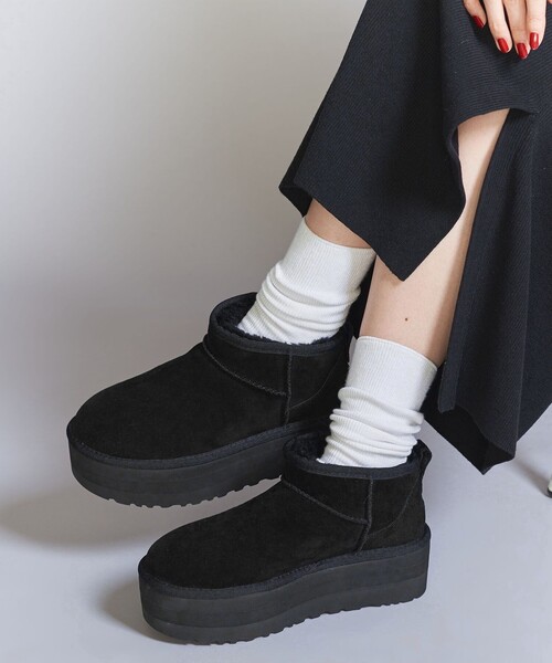 UGG（アグ）の「＜UGG＞クラシック ウルトラミニプラットフォーム