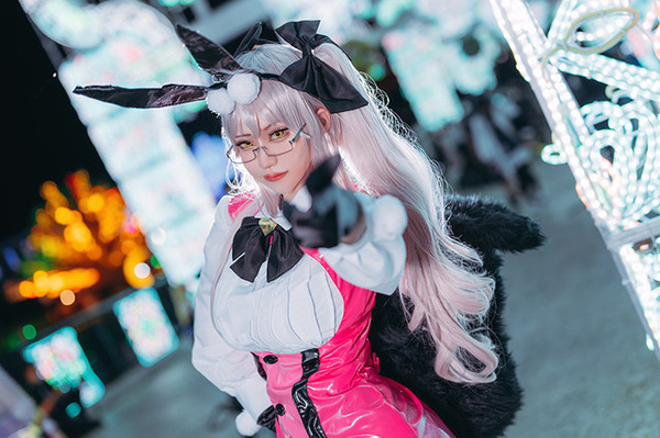 コスプレ】「FGO」光のコヤンスカヤが美貌で圧倒！人気レイヤー