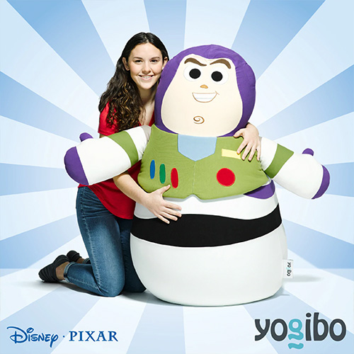 抱きしめたくなるウッディやバズのヨギボー！Yogibo ディズニー