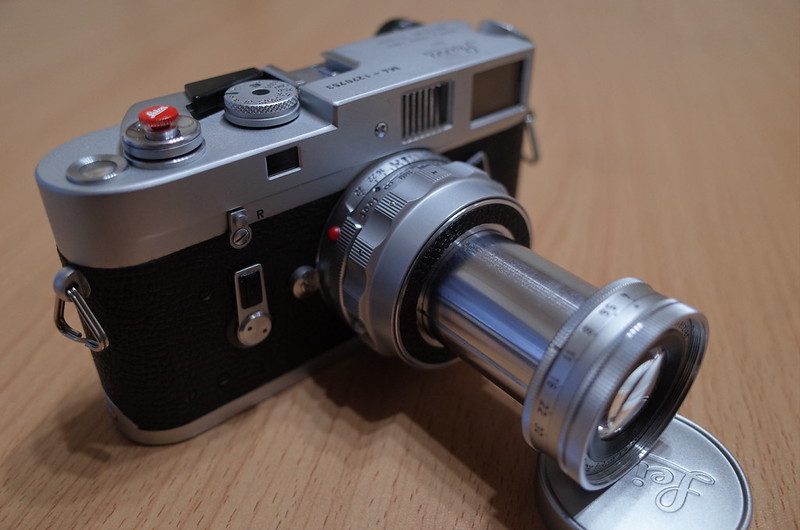 持ち運びに便利な沈胴レンズLeica Elmar 90mm f4.0をお迎えです