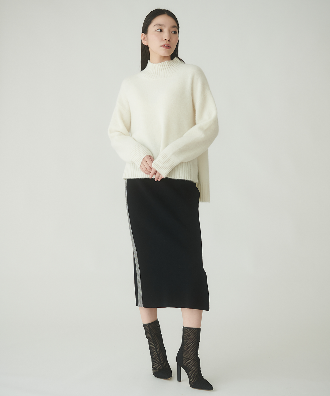 カシミヤハイネックニット – FACE SANS FARD