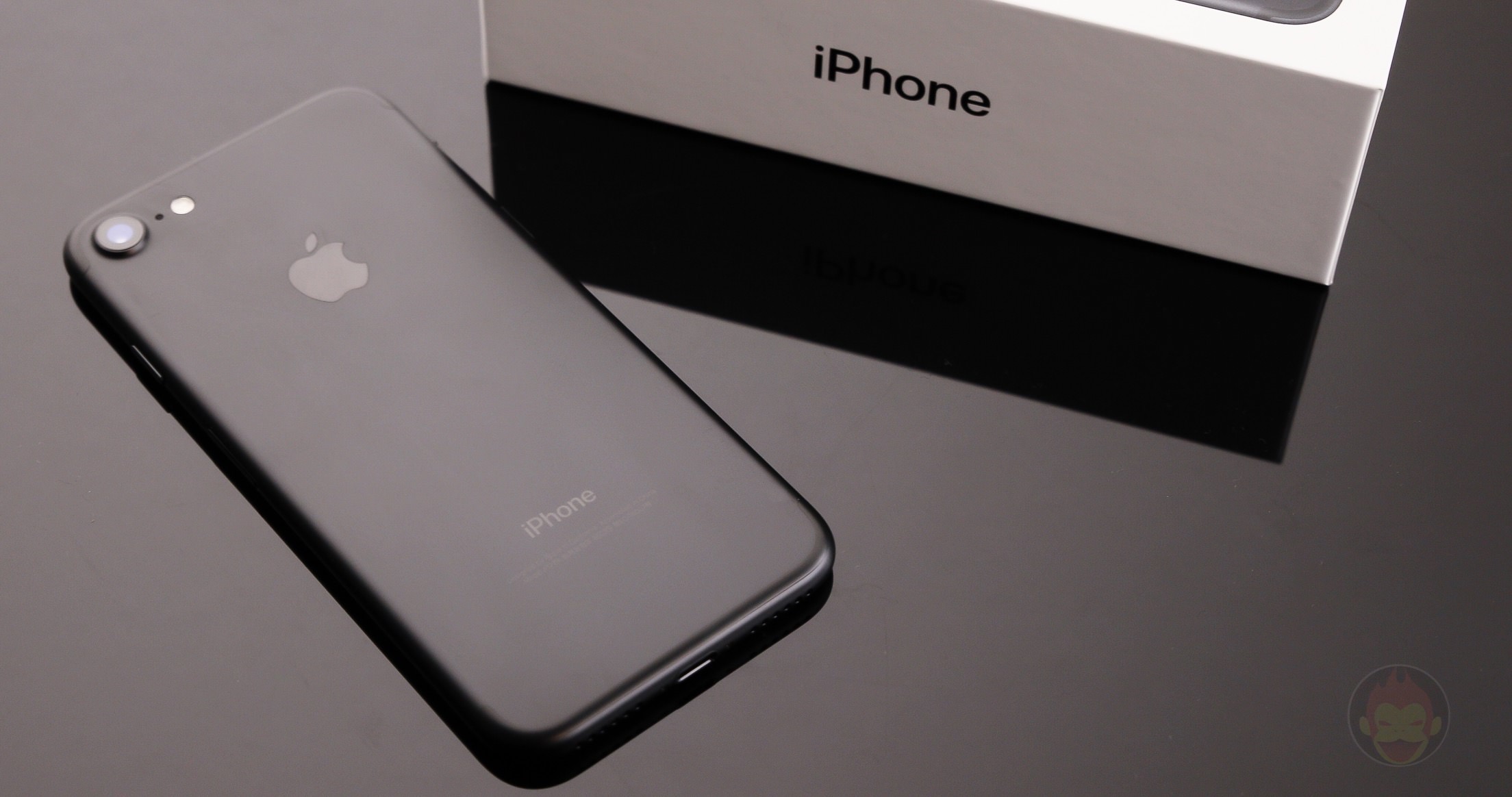 iPhone 7 ブラック 128GB SIMフリー iPhone7 128GB simフリー ジェット