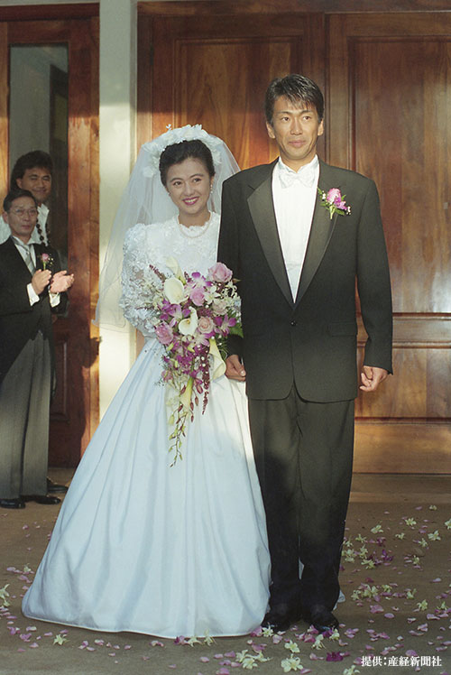 薬師丸ひろ子の元結婚相手は玉置浩二 2人に子供はいるのか？ 現在は