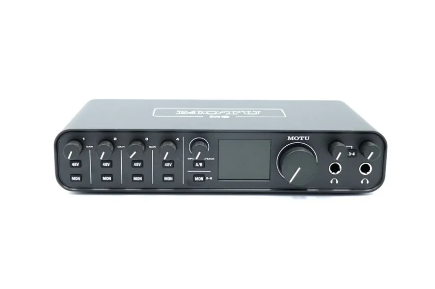MOTU M6をレビュー。多入力でA/Bモニタースイッチ付きの高性能