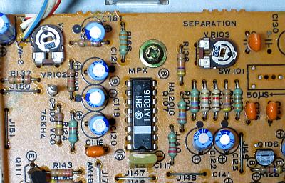 LUXMAN T-400