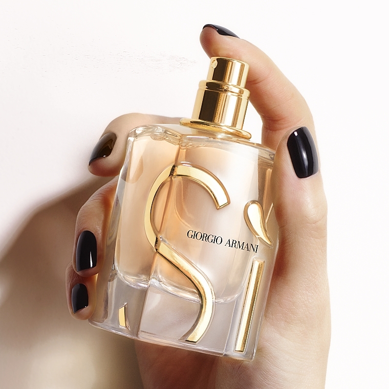 オー ド パルファム - Giorgio Armani Si | Makeup.jp