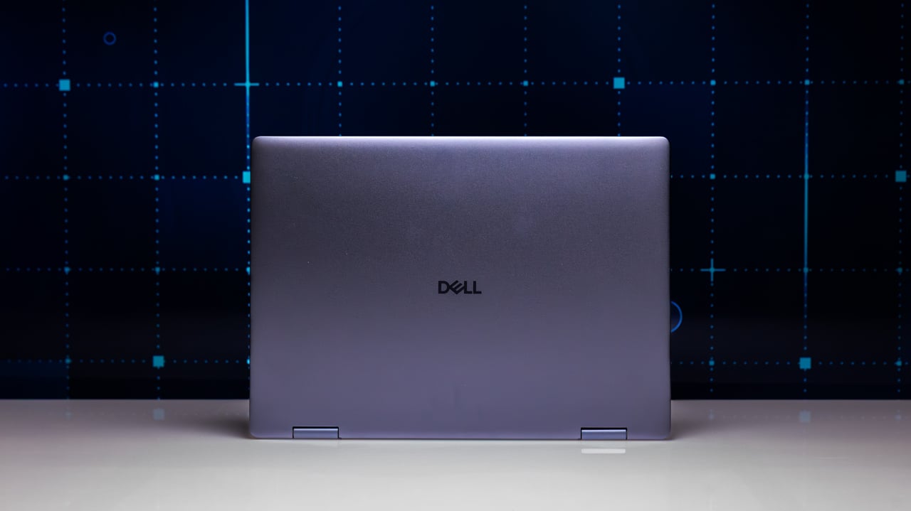 Dell 14 Plus 2-in-1 (DB04255) Review: A Solid Build, But a Second