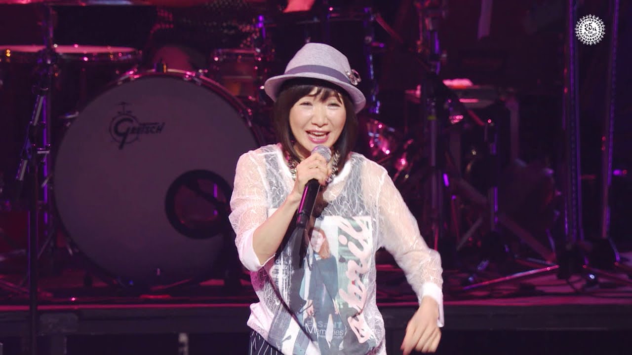 平松愛理「君らしく」(25th Anniversary Live /DVDセレクション) - YouTube