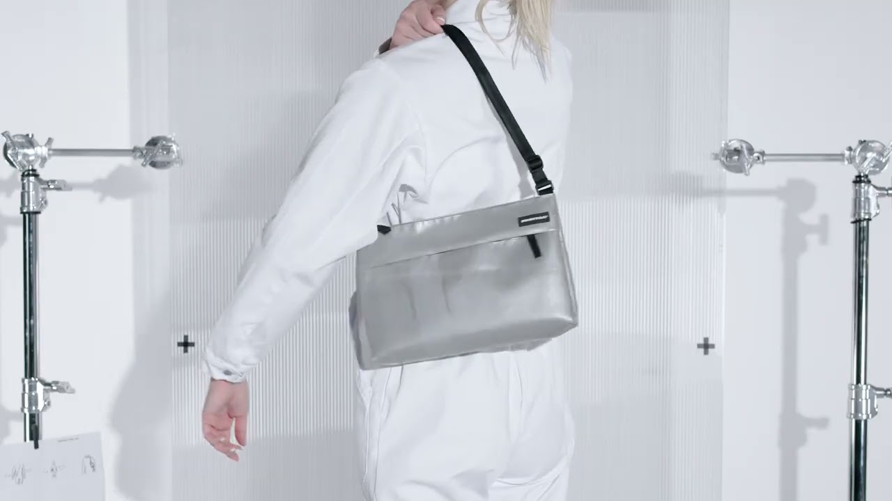 FREITAG - F553 LOU - YouTube