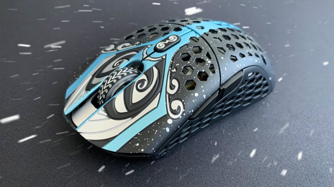 IT FEELS GOOD! - Finalmouse Starlight-12 Phantom Review - YouTube