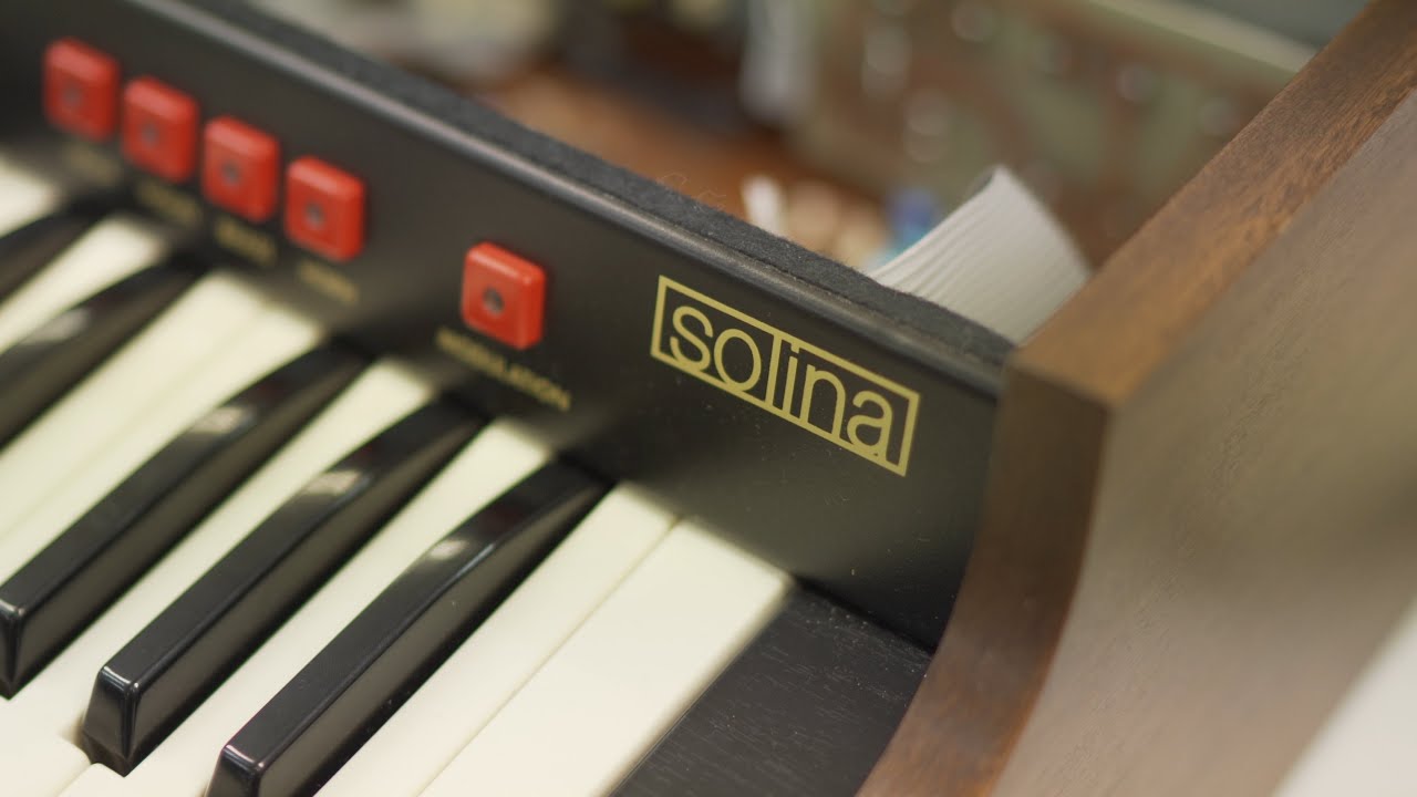 Behringer Solina String Ensemble | 1970年代ストリングスキーボード