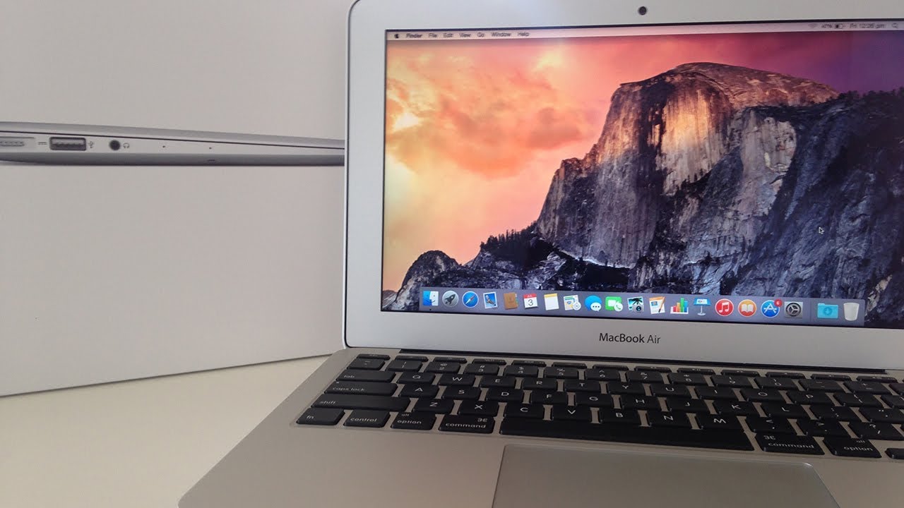 Macbook Air 11inch UNBOXING!!! - YouTube