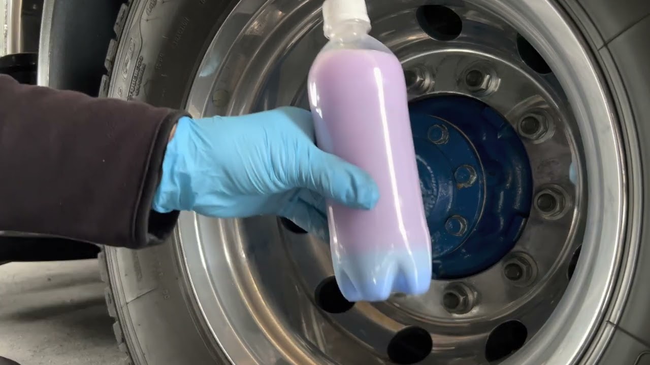 I polished my aluminum wheels with the trendy pink Yukinori