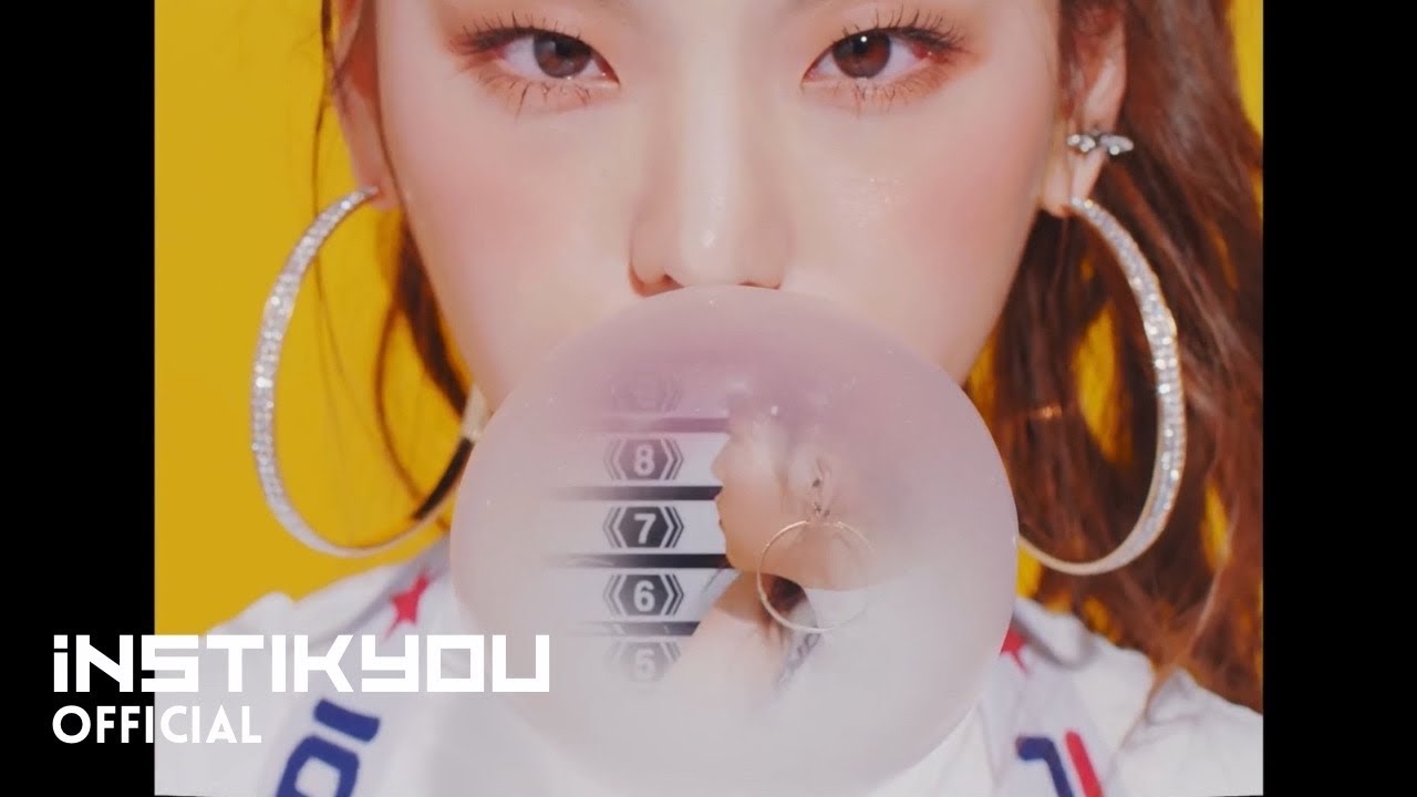 ITZY - '8-BIT HEART' Official MV - YouTube