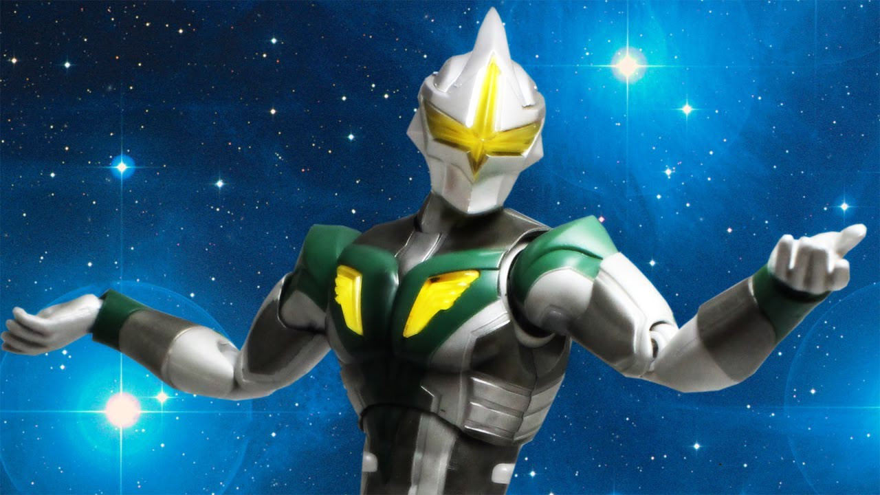 ULTRA-ACT ミラーナイト Mirror Knight action figure - YouTube