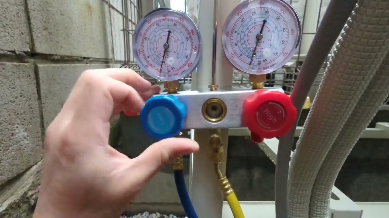 How to vacuum an air conditioner/How to use a vacuum pump and
