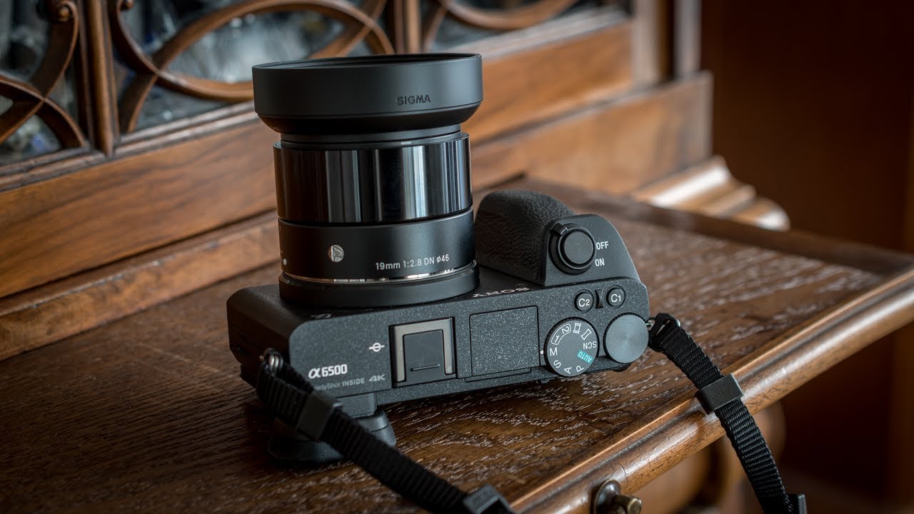Sigma 19mm F2.8 DN - Initial Review with Sony A6500 4K - YouTube