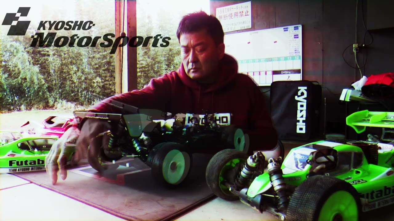 1/8スケール ラジオコントロール 21エンジン 4WD レーシングバギー