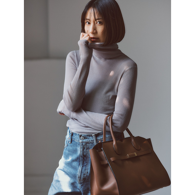 VERY NaVY×東原亜希さんでブランド立ち上げます「N by NaVY」デビュー