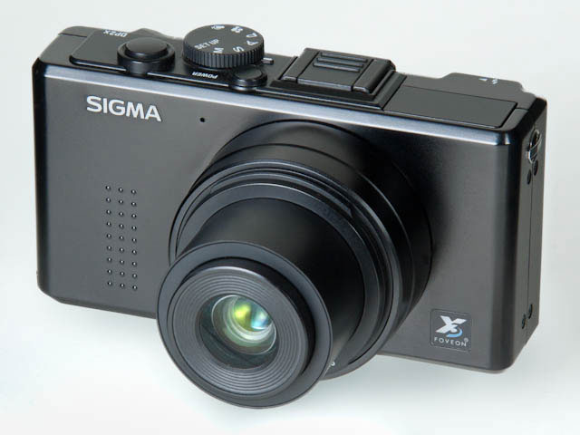 さらに進化したマニア向けコンパクト――シグマ「DP2x」（1/3 ページ