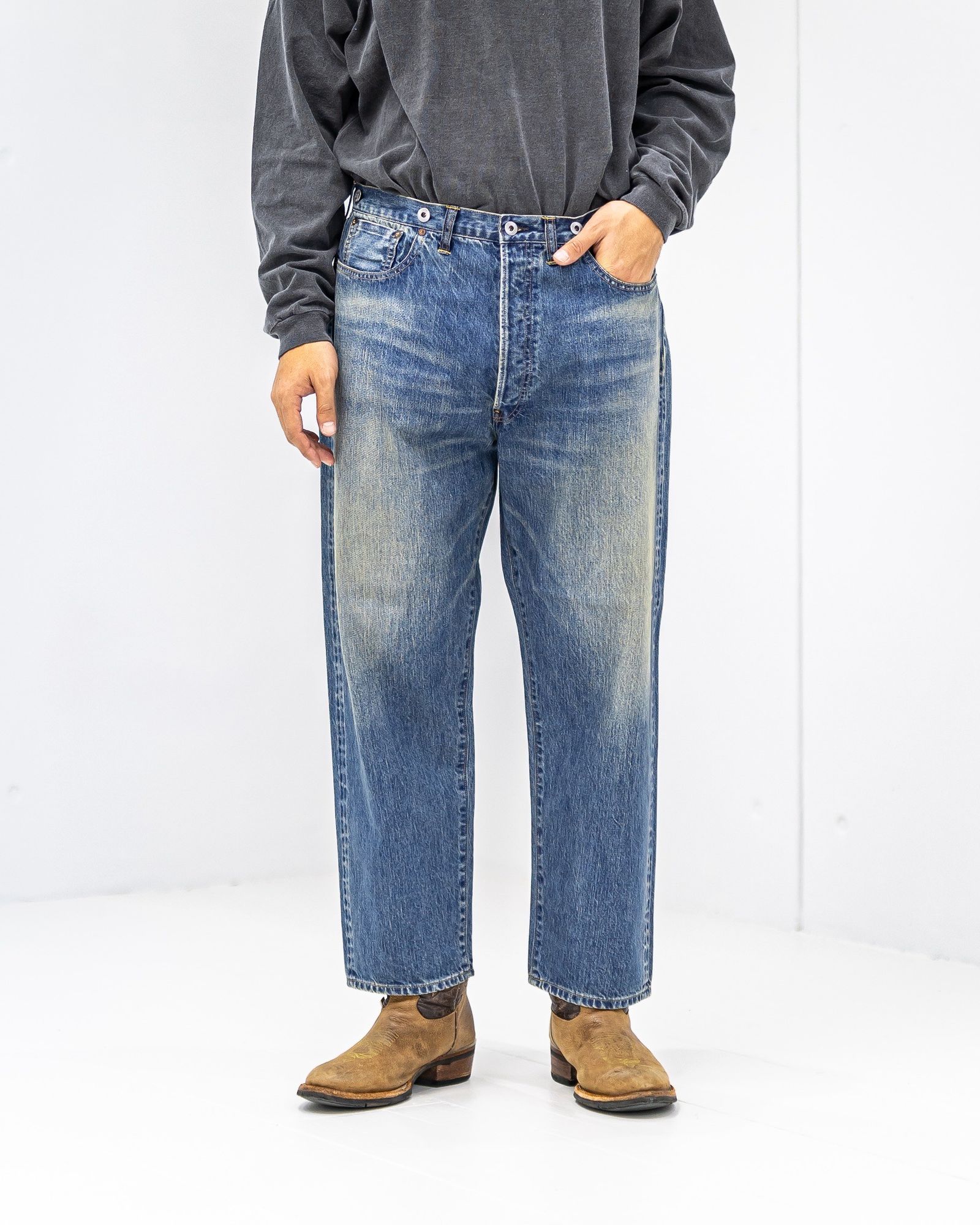 No.22 Washed Wide Denim Pants | MARK