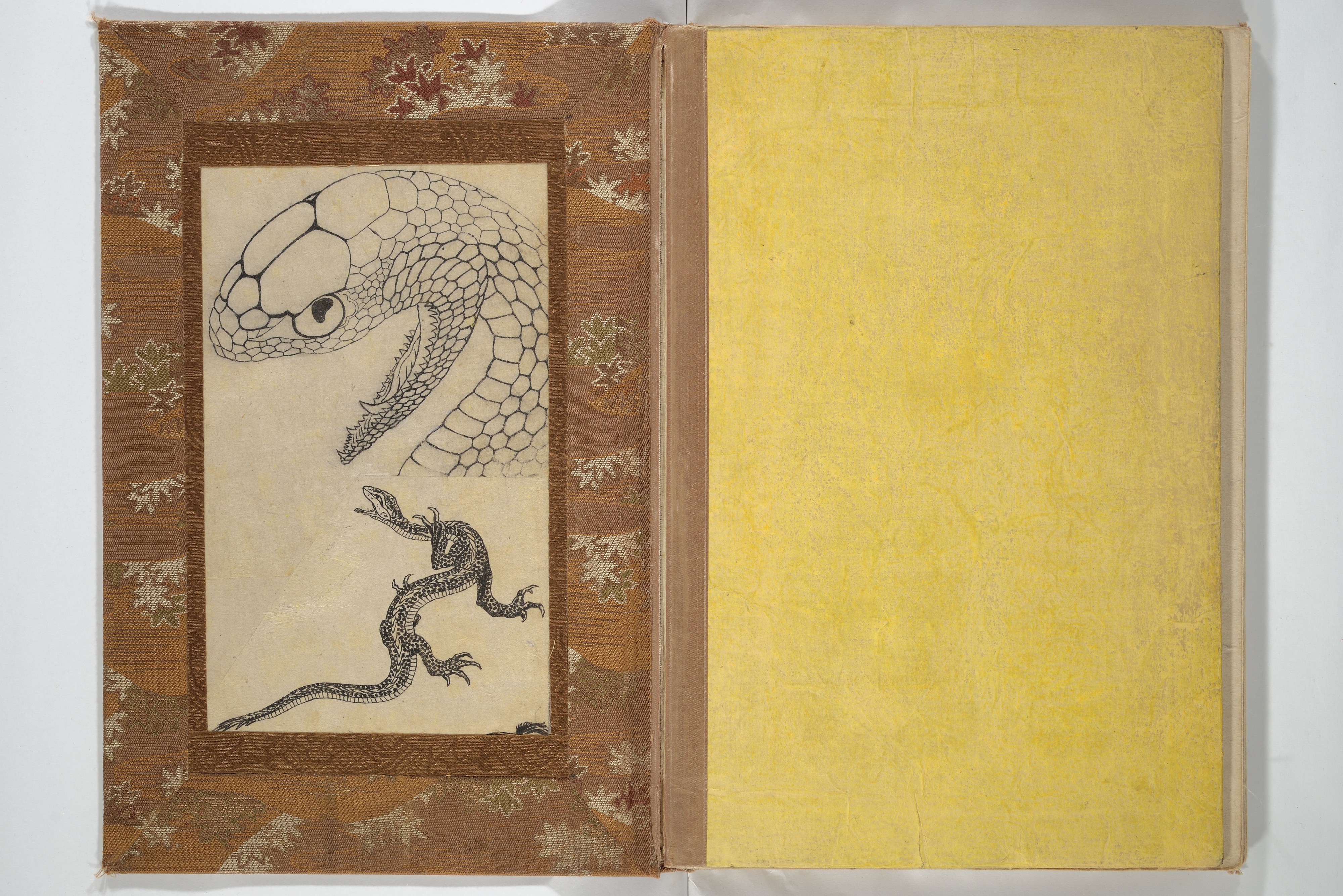 Katsushika Hokusai 葛飾北斎 - A Realistic Sketchbook by Hokusai