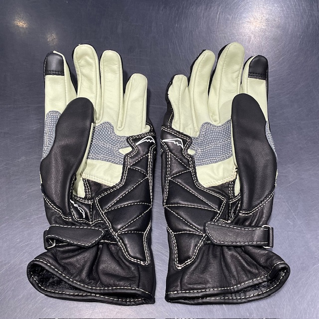 K-5367 テンダーグローブが入荷いたしました！：KUSHITANI 横浜店