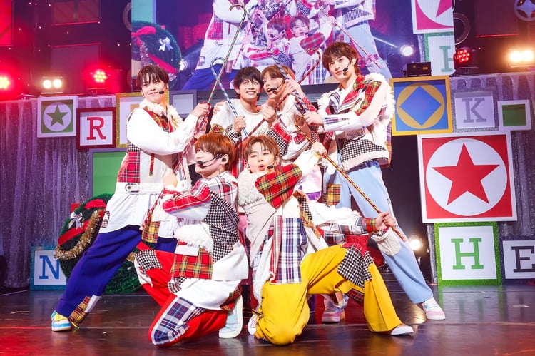 ONE N' ONLY“ワンエンサンタ”がSWAGを笑顔に！Xmasライブでプレゼント