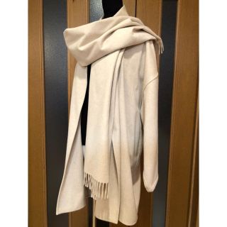 Salvatore Ferragamo（ポンチョ）のフリマアイテム一覧