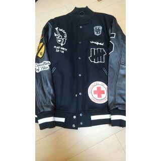 UNDEFEATED（スタジャン）のフリマアイテム一覧