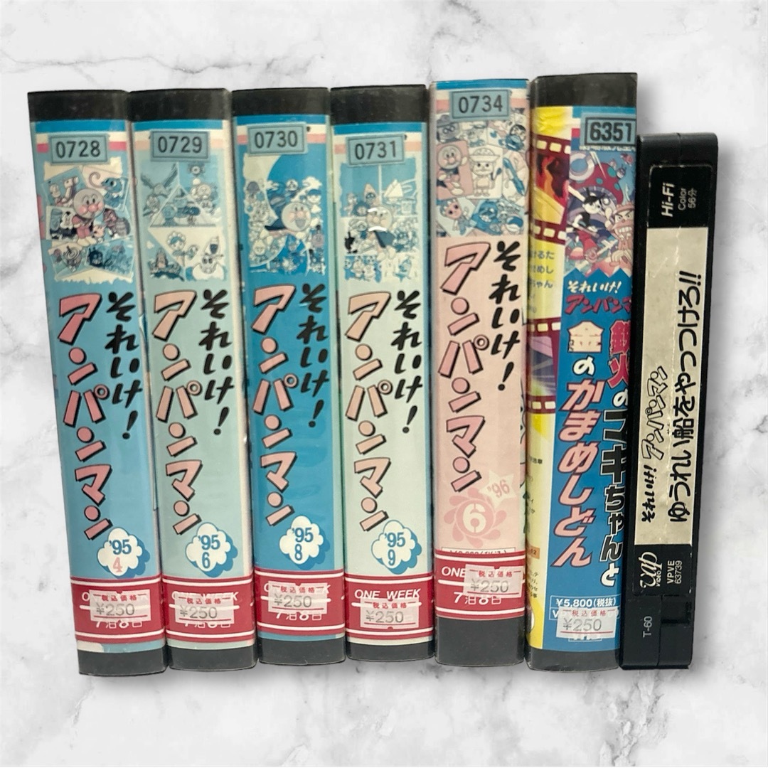 アニメ VHS❤28本まとめ売り アンパンマン クレヨンしんちゃん