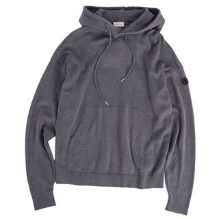 MONCLER（パーカー ・ グレー/灰色系）のフリマアイテム一覧