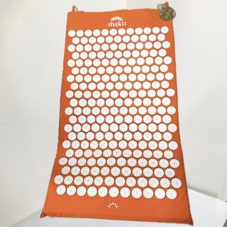 Naipo 振動フォームローラーの通販 by しほ's shop｜ラクマ