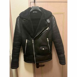 ZARA（ライダースジャケット）のフリマアイテム一覧