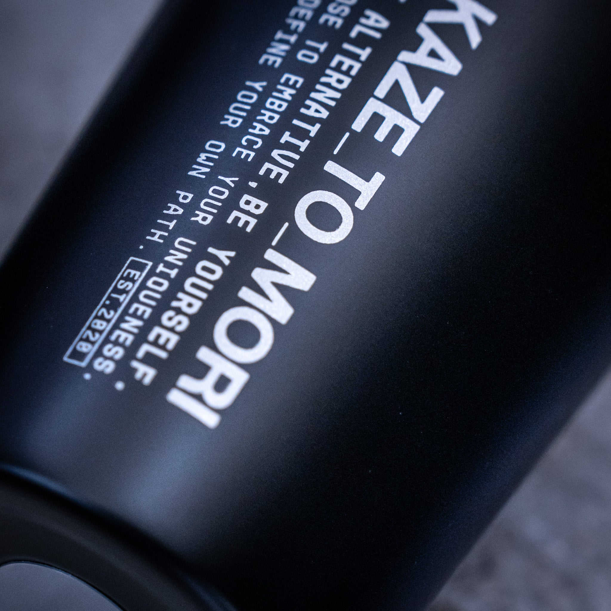 NEW_STAINLESS_THERMO_TUMBLER