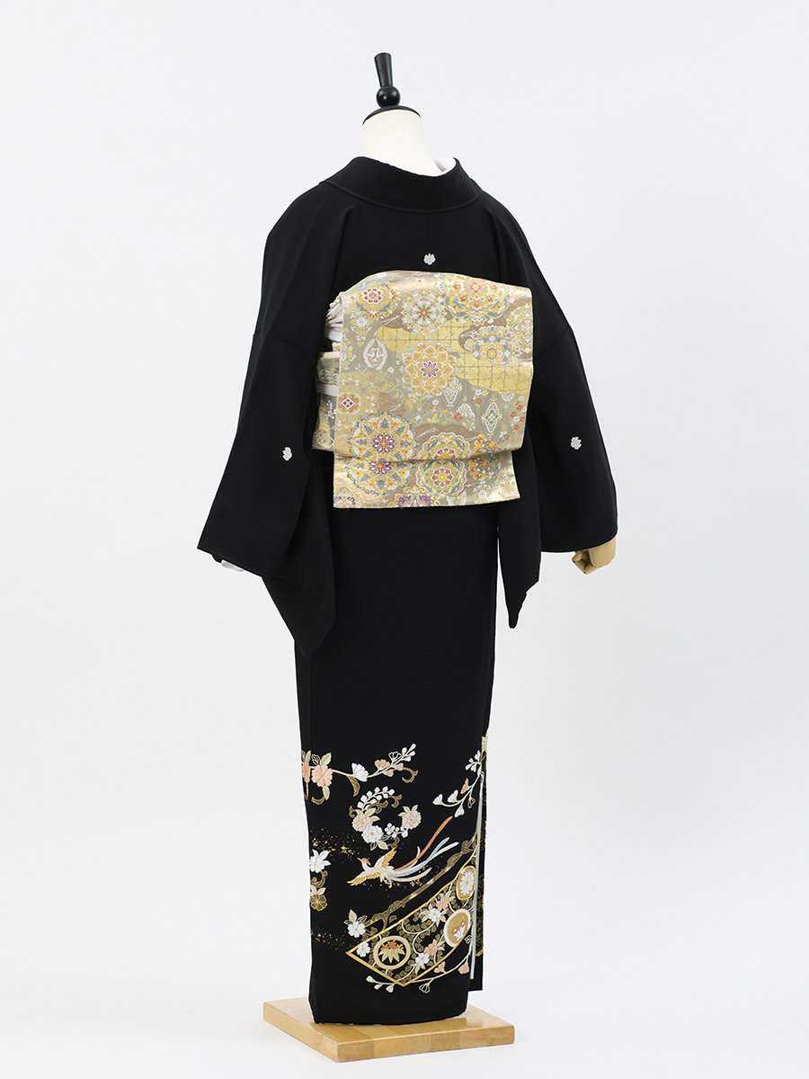 総刺繍の高級黒留袖レンタル】鳳凰柄・SOサイズ・品番t-665｜KIMONO