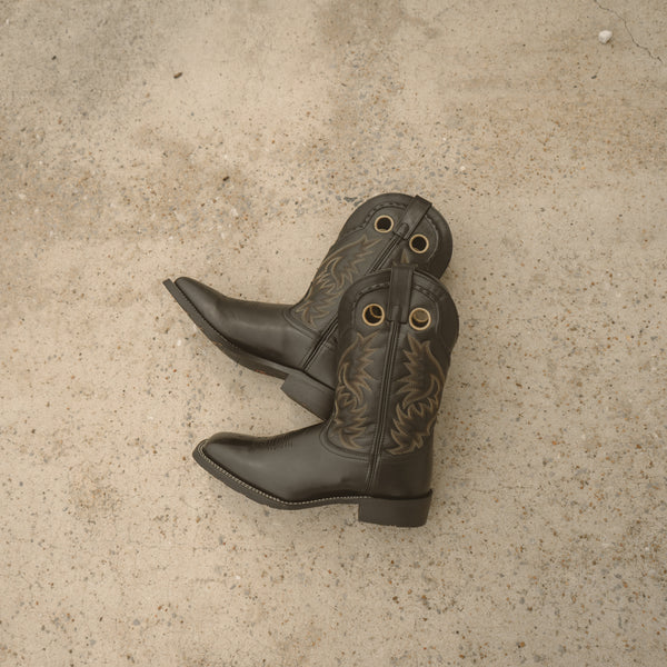 Laredo Boots Store