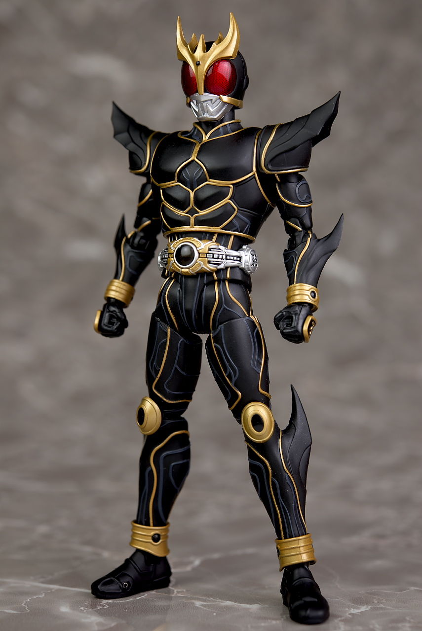 S.H.フィギュアーツ （真骨彫製法） 仮面ライダークウガ