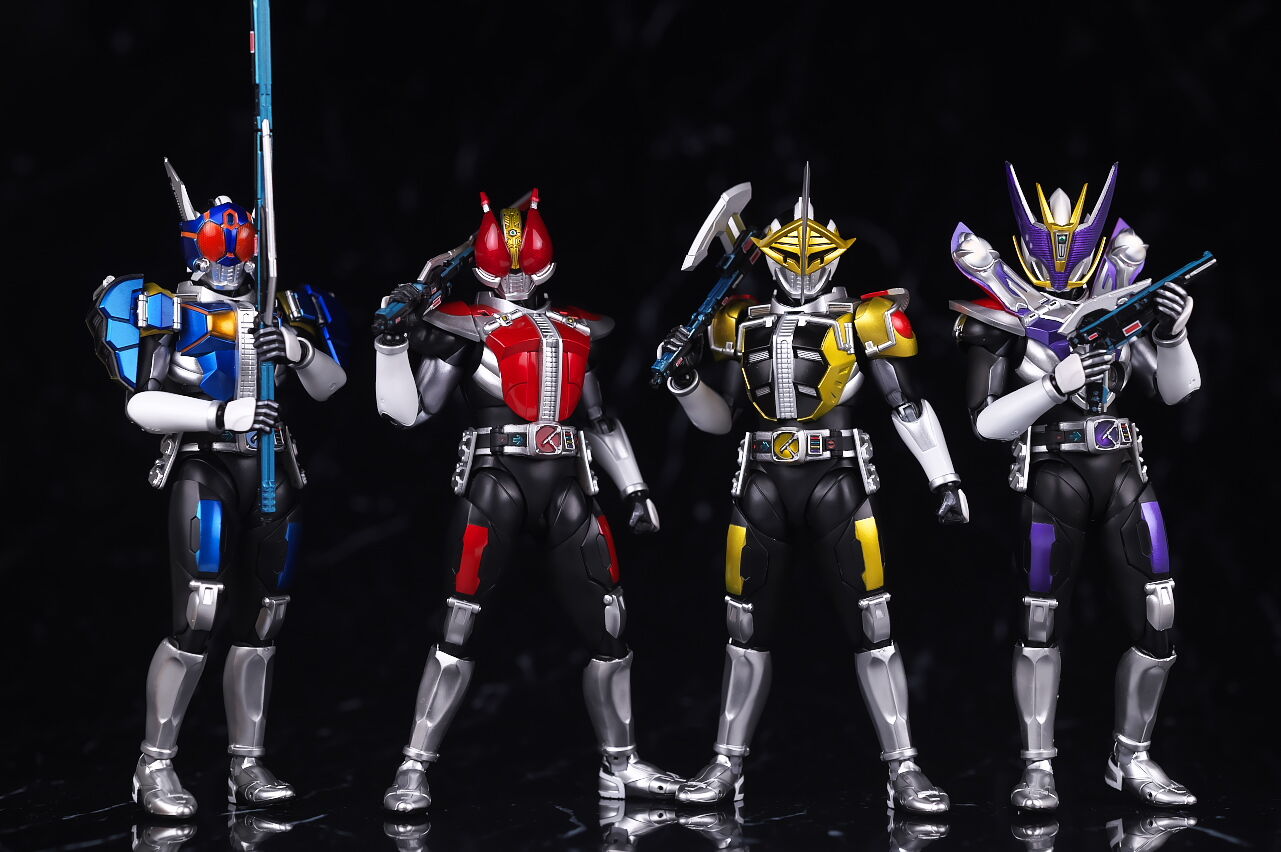 S.H.フィギュアーツ（真骨彫製法） 仮面ライダー電王 ロッドフォーム